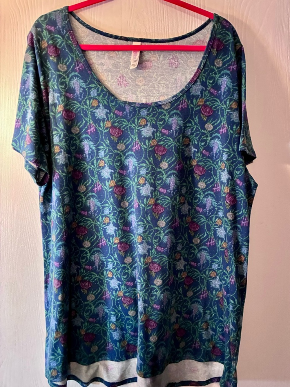 LuLaRoe Blue Floral Scoop Neck Short Sleeve Top
